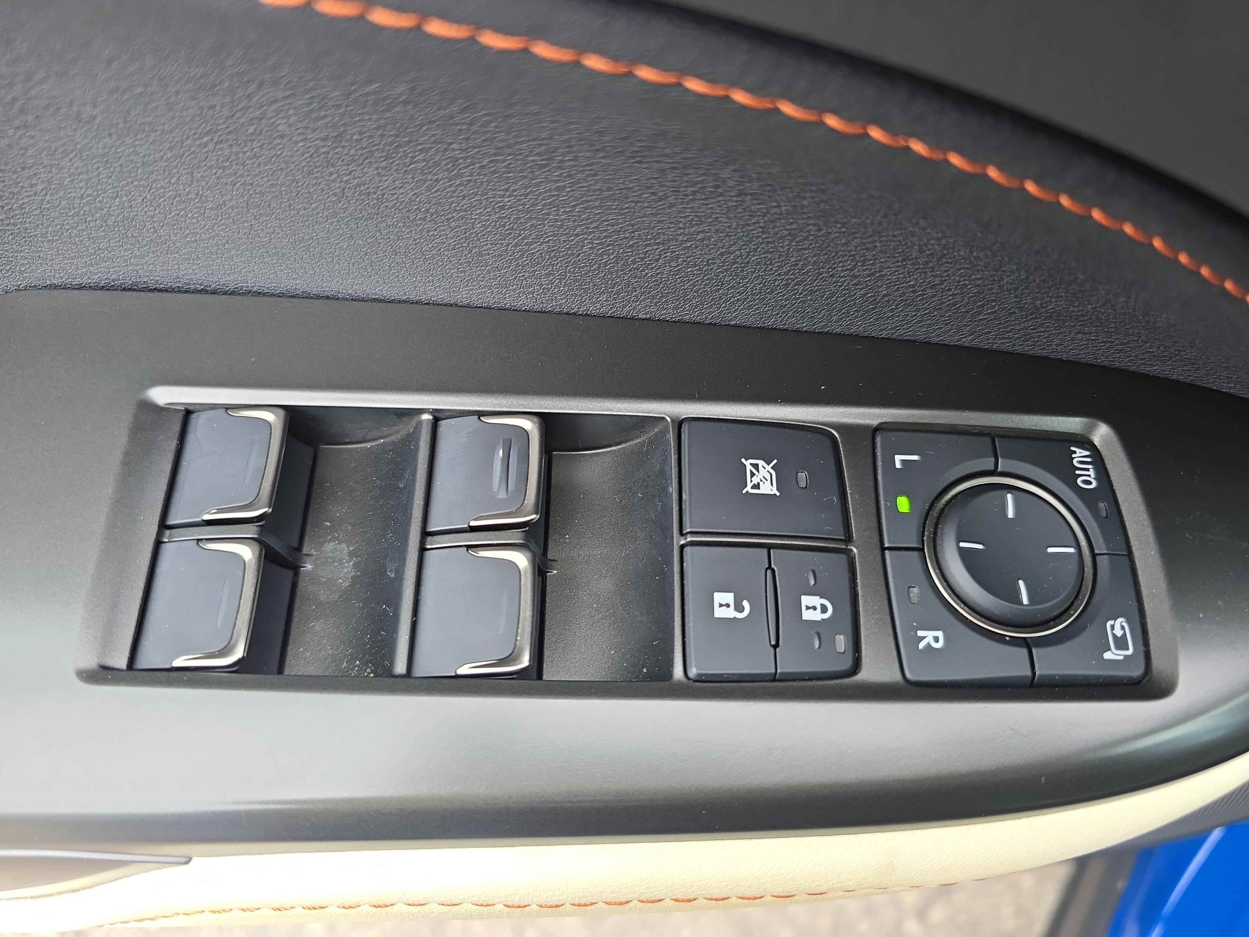 2023 Lexus NX NX 350h Premium