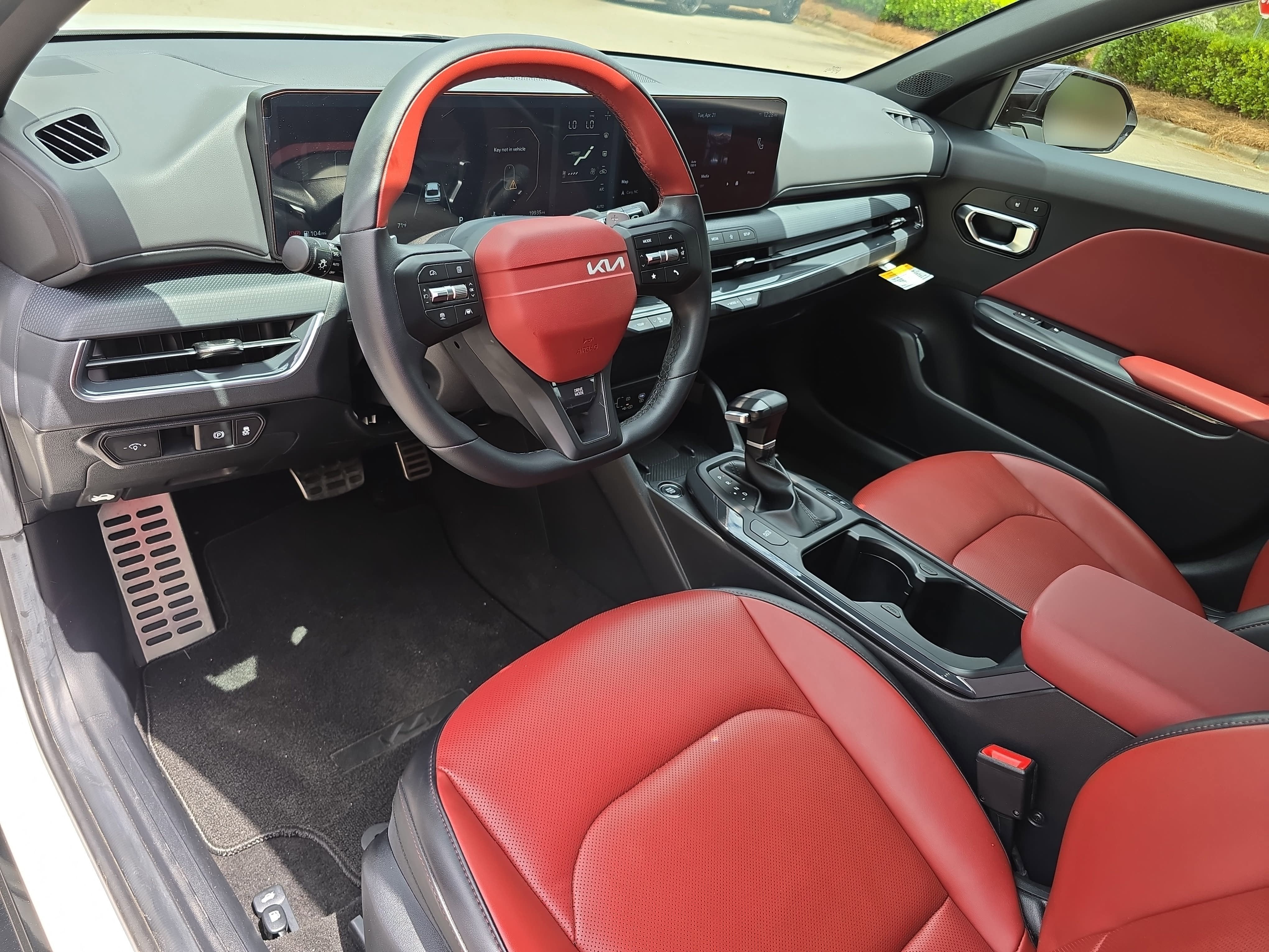 2025 Kia K4 GT-Line Turbo