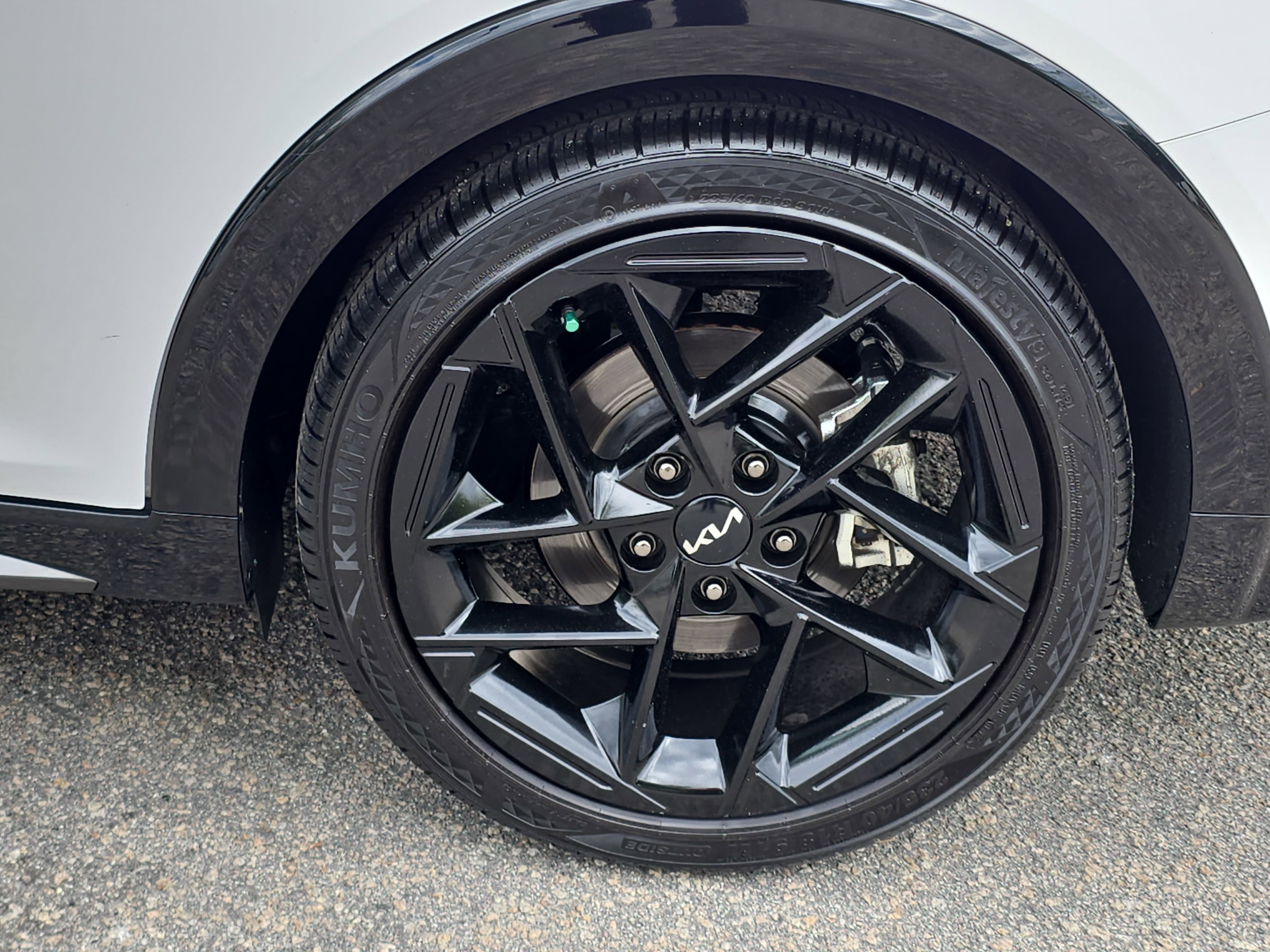 2025 Kia K4 GT-Line Turbo