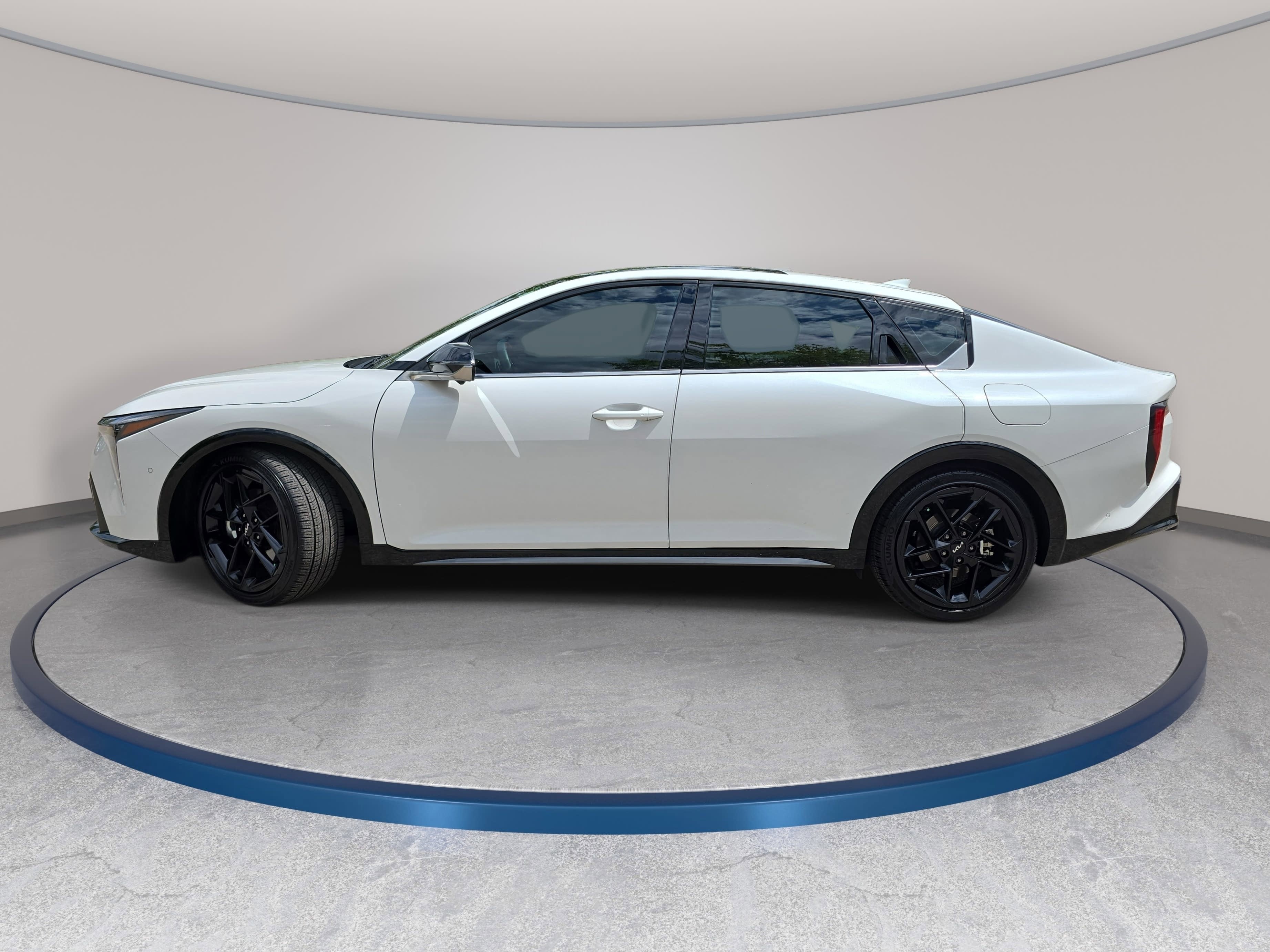 2025 Kia K4 GT-Line Turbo