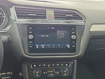 2020 Volkswagen Tiguan SE R-Line Black