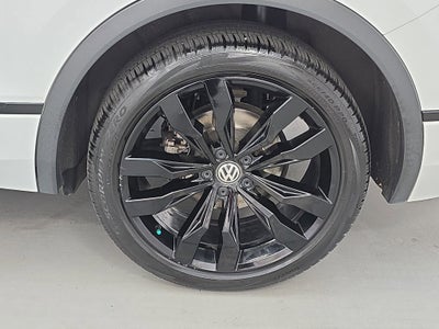 2020 Volkswagen Tiguan SE R-Line Black