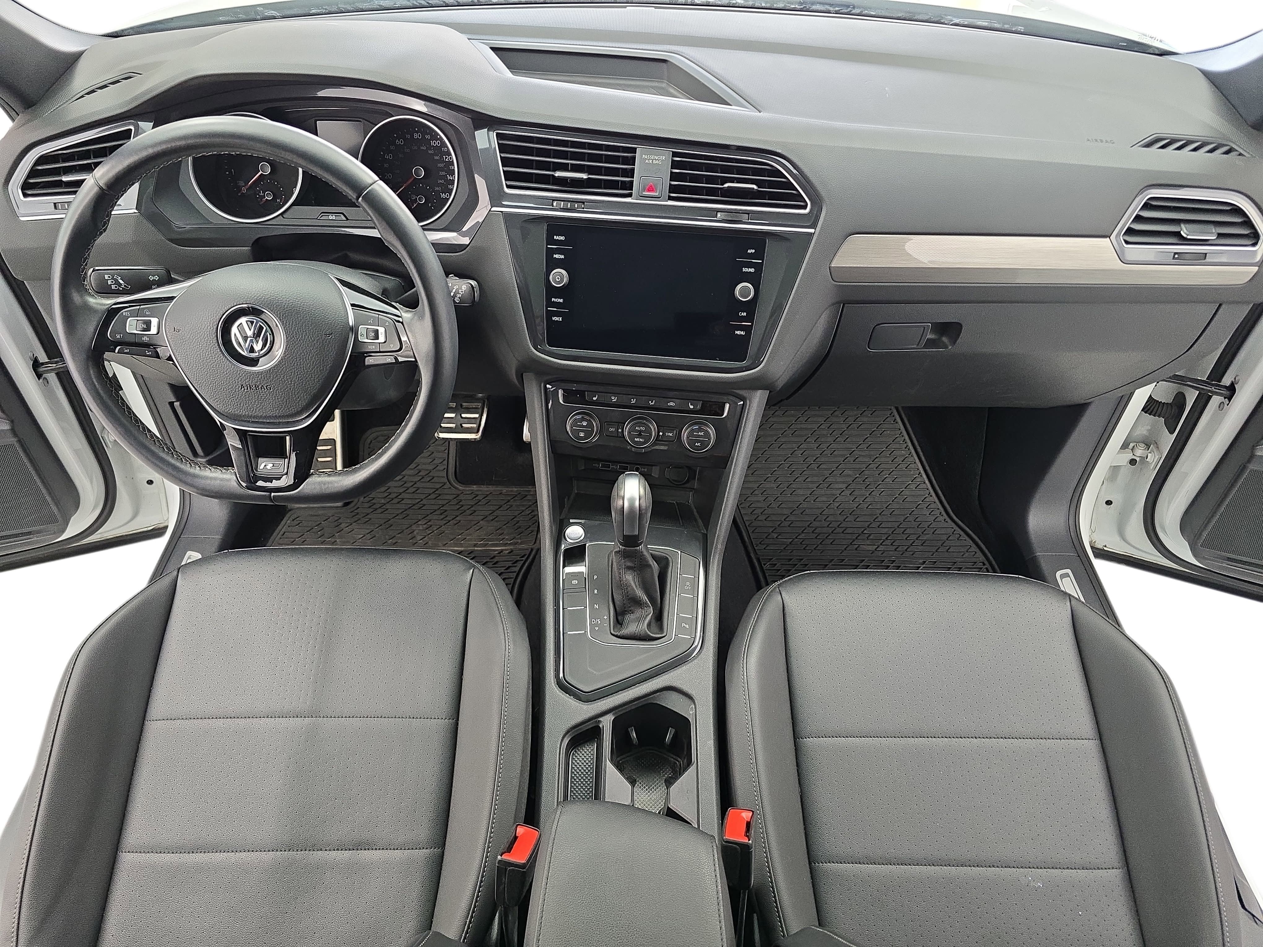 2020 Volkswagen Tiguan SE R-Line Black