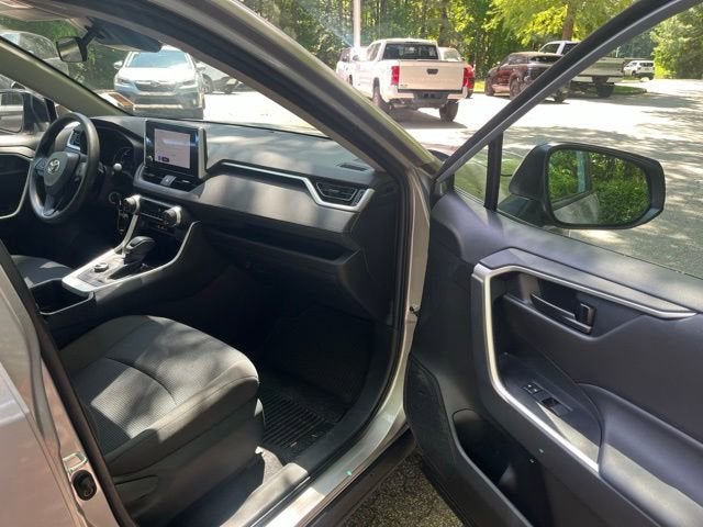 2023 Toyota RAV4 Hybrid LE