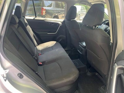 2023 Toyota RAV4 Hybrid LE