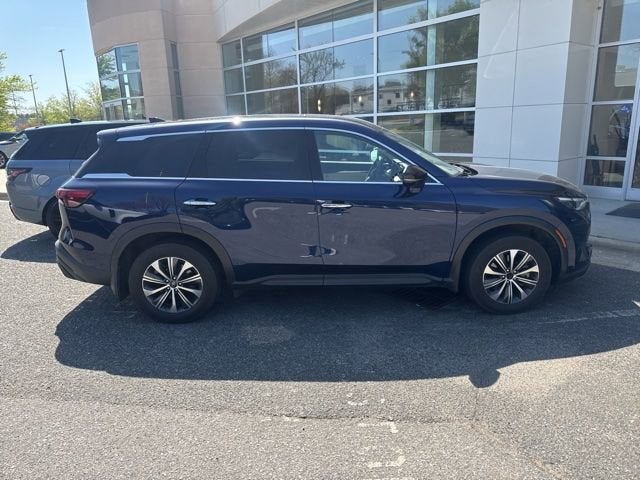 2024 INFINITI QX60 PURE