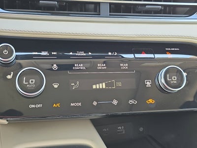 2024 INFINITI QX60 PURE
