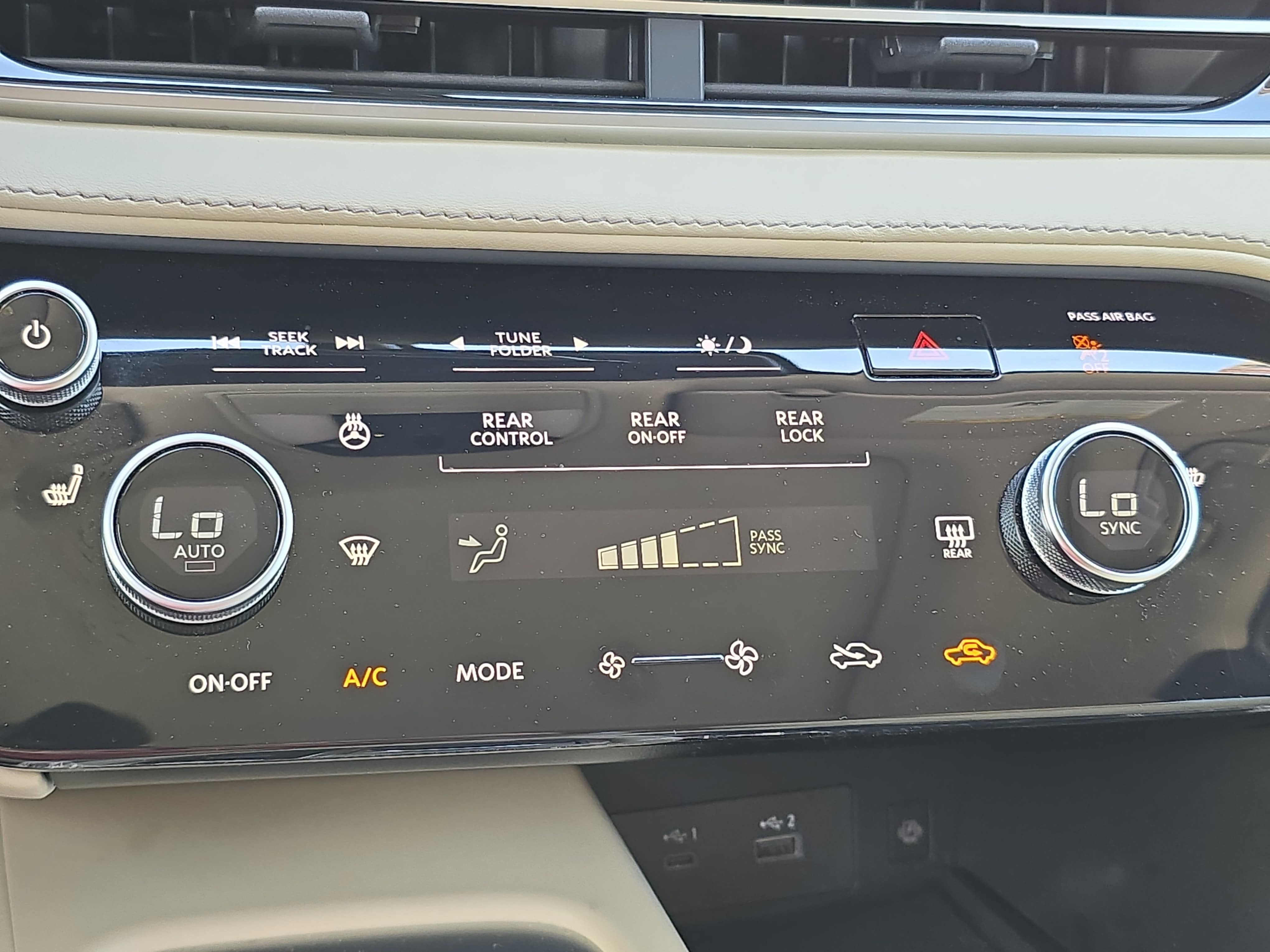 2024 INFINITI QX60 PURE