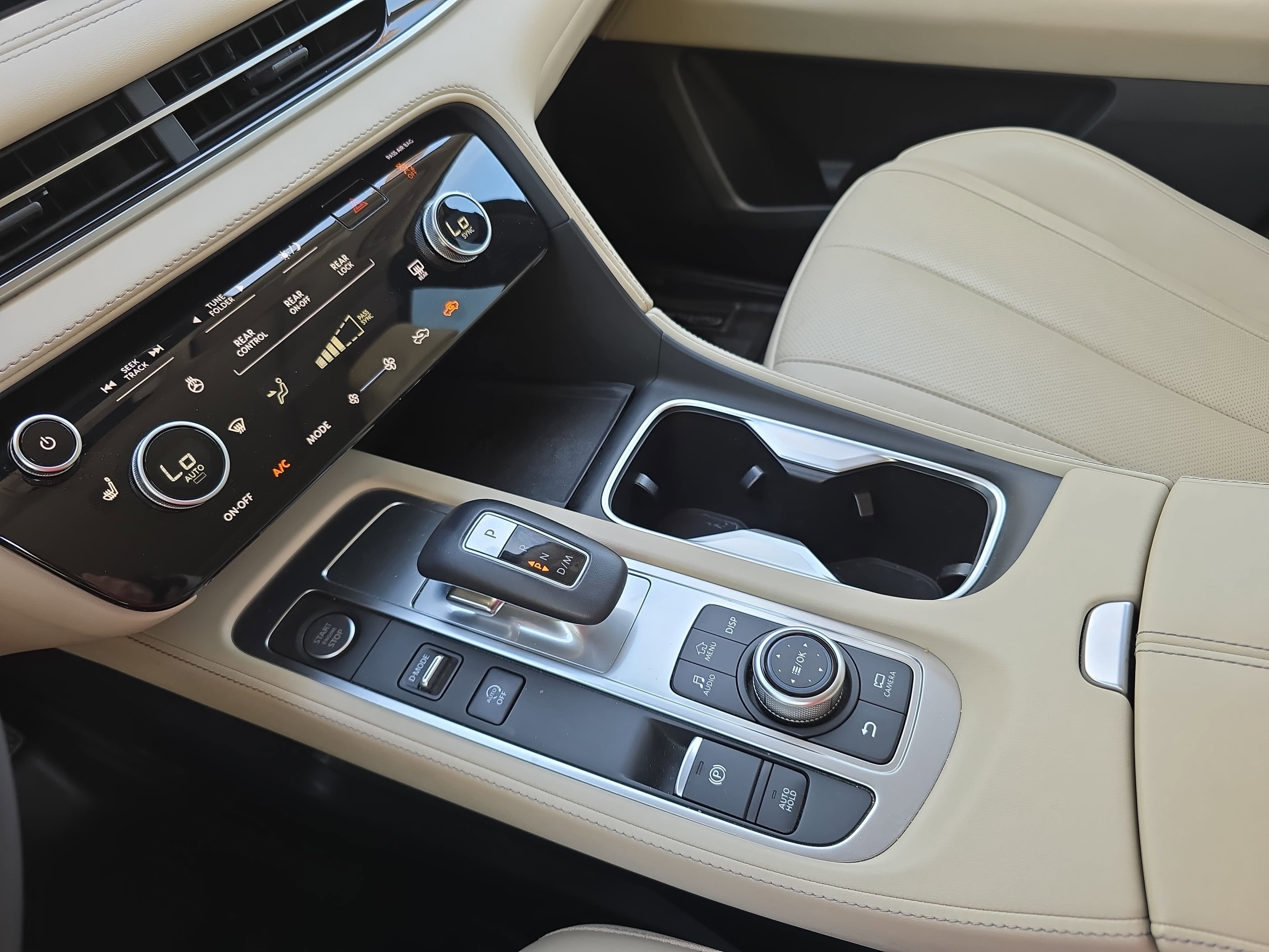 2024 INFINITI QX60 PURE