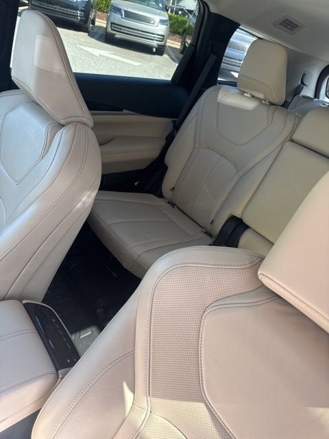 2024 INFINITI QX60 PURE