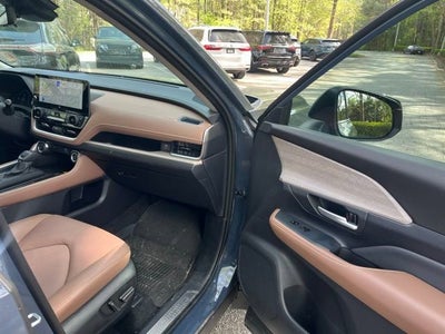 2026 Toyota Grand Highlander Platinum