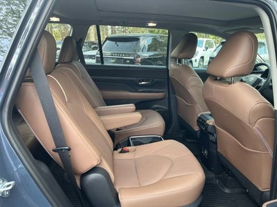 2026 Toyota Grand Highlander Platinum