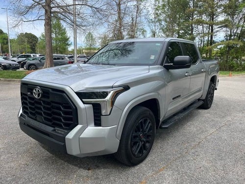 2024 Toyota Tundra 4WD SR5