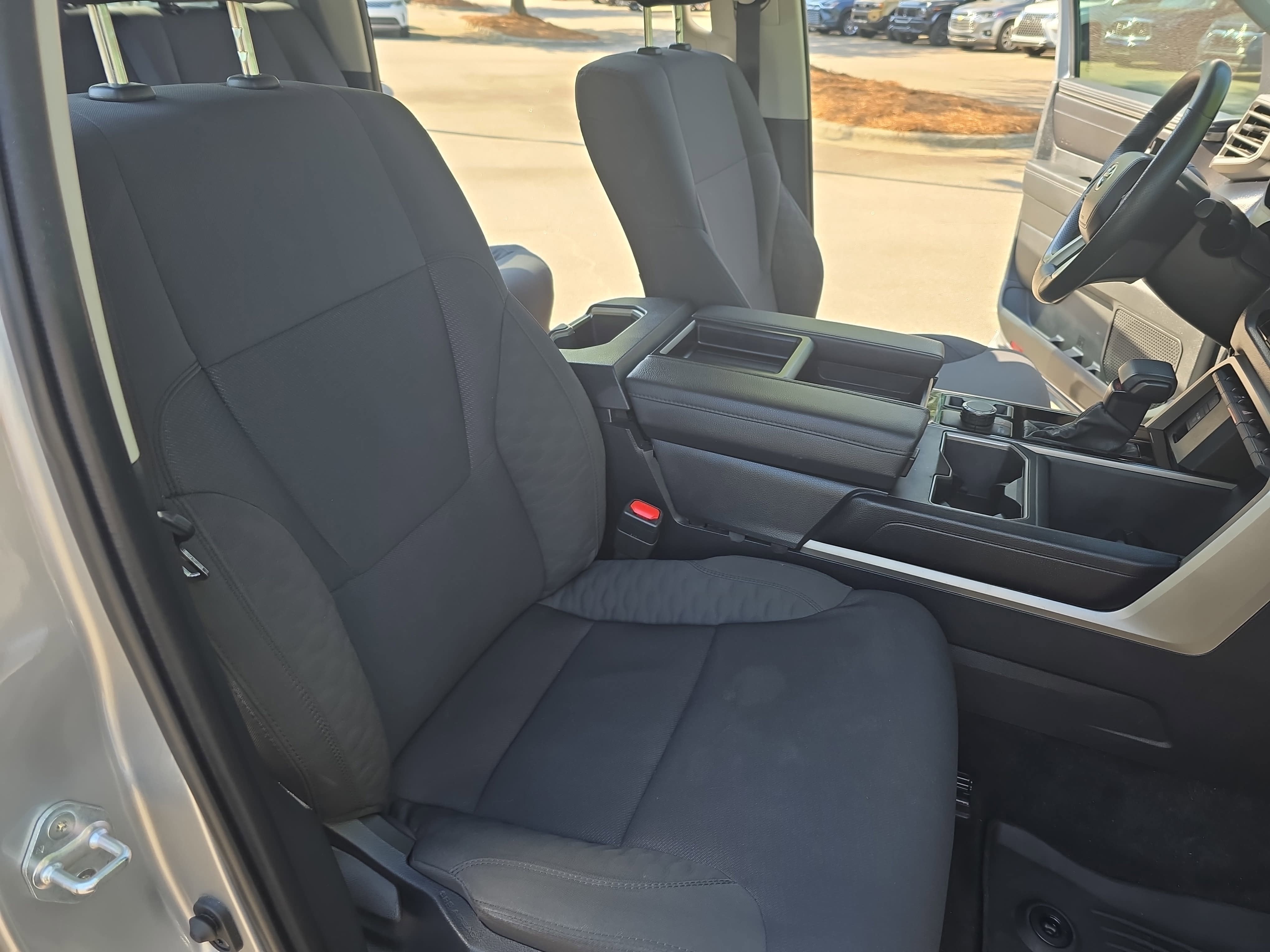 2024 Toyota Tundra 4WD SR5