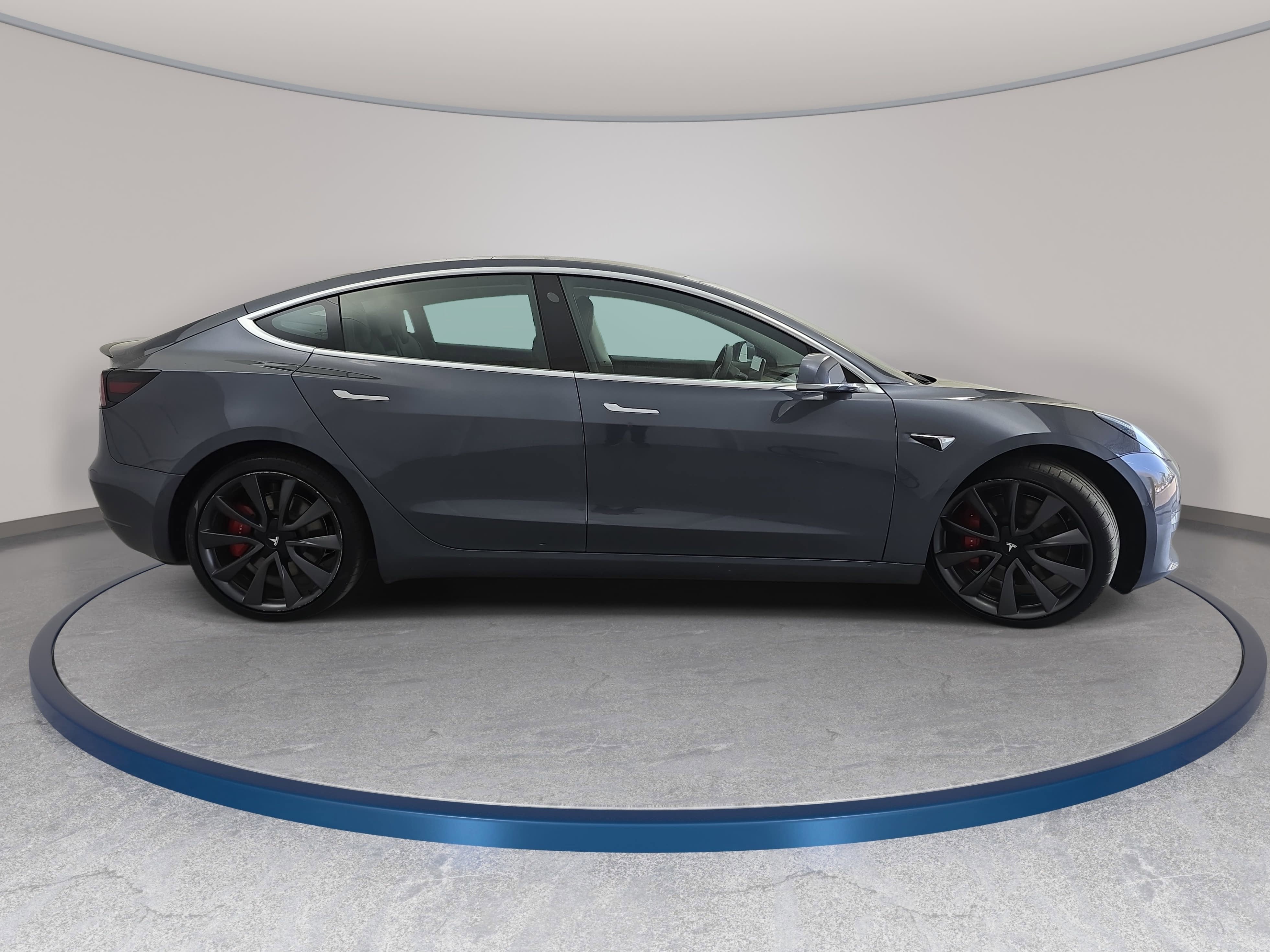 2020 Tesla Model 3 Performance