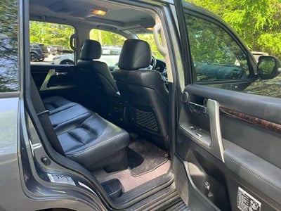 2013 Toyota Land Cruiser Base