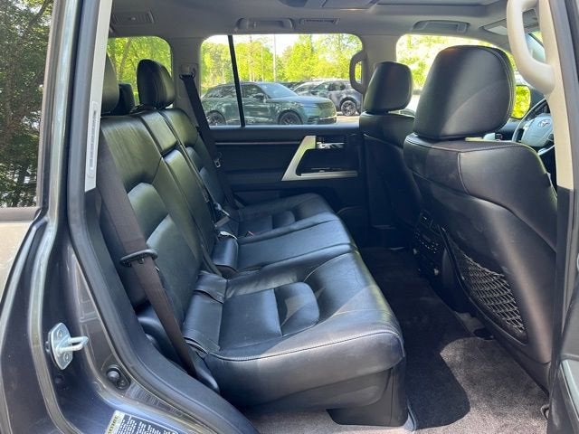 2013 Toyota Land Cruiser Base