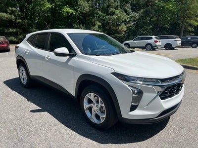 2026 Chevrolet Trax LS