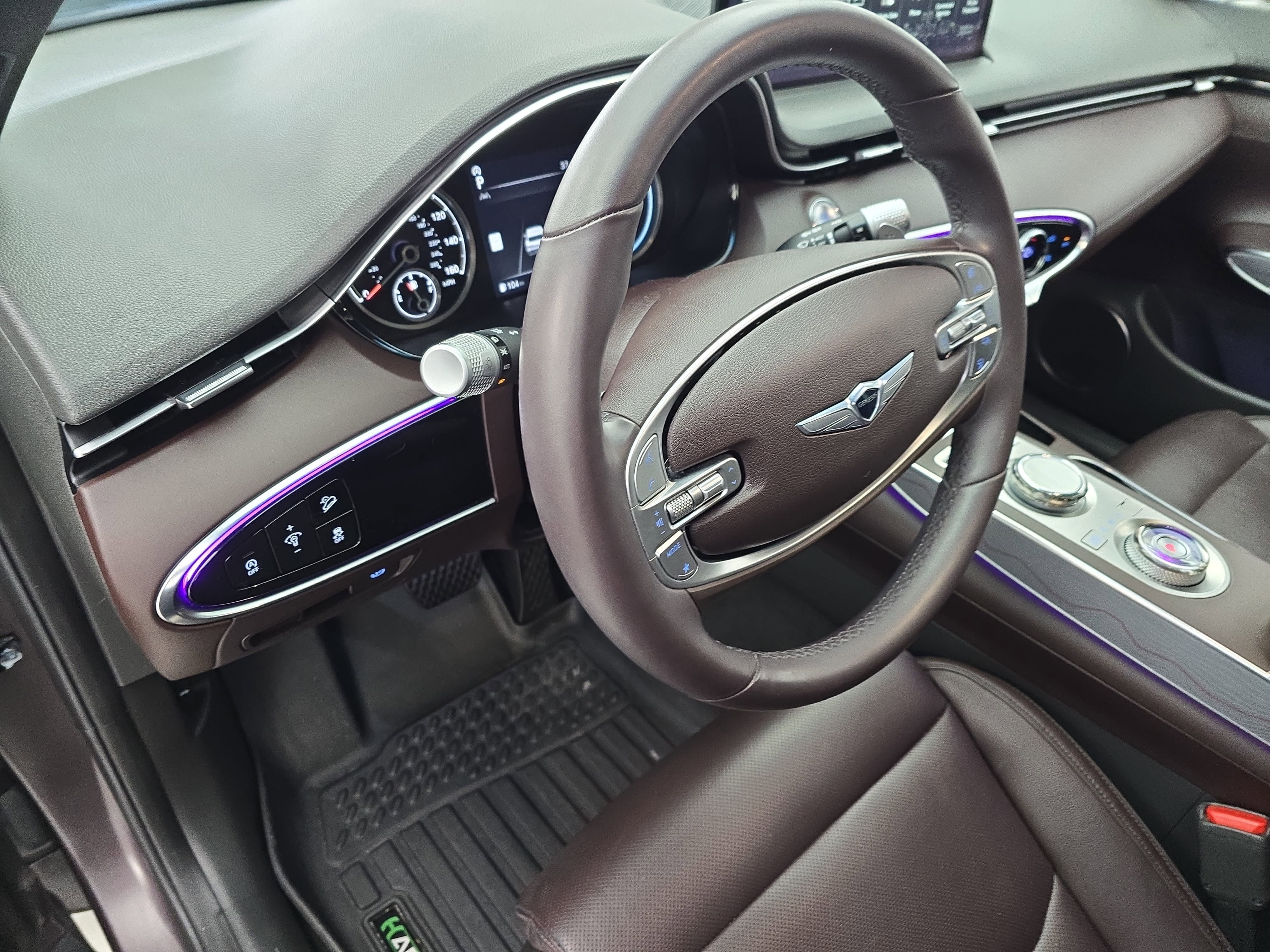 2023 Genesis GV70 2.5T