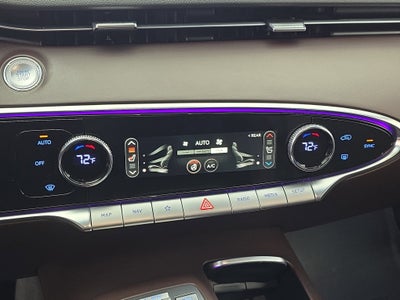 2023 Genesis GV70 2.5T