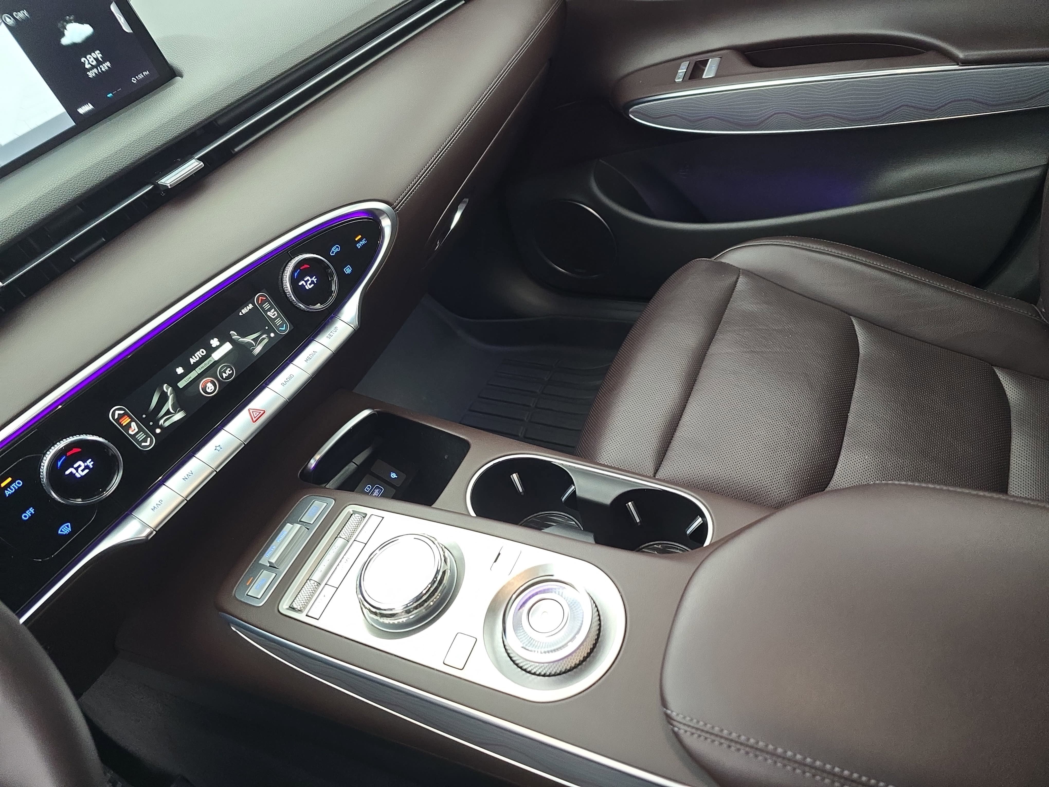 2023 Genesis GV70 2.5T