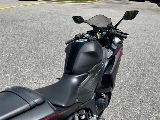 2017 Yamaha R3 R3