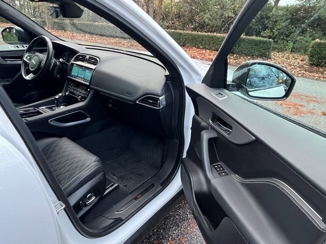 2020 Jaguar F-PACE SVR