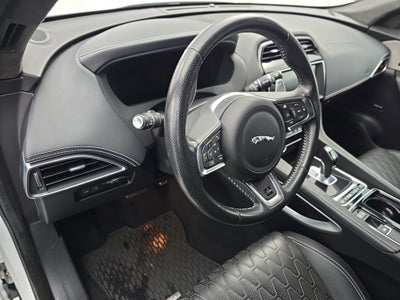 2020 Jaguar F-PACE SVR