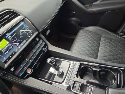 2020 Jaguar F-PACE SVR