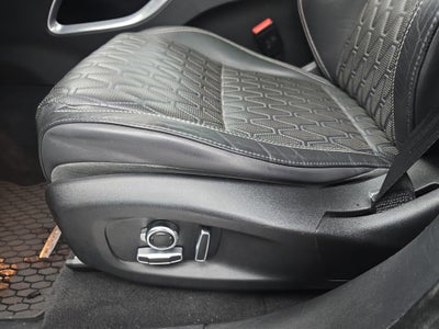 2020 Jaguar F-PACE SVR