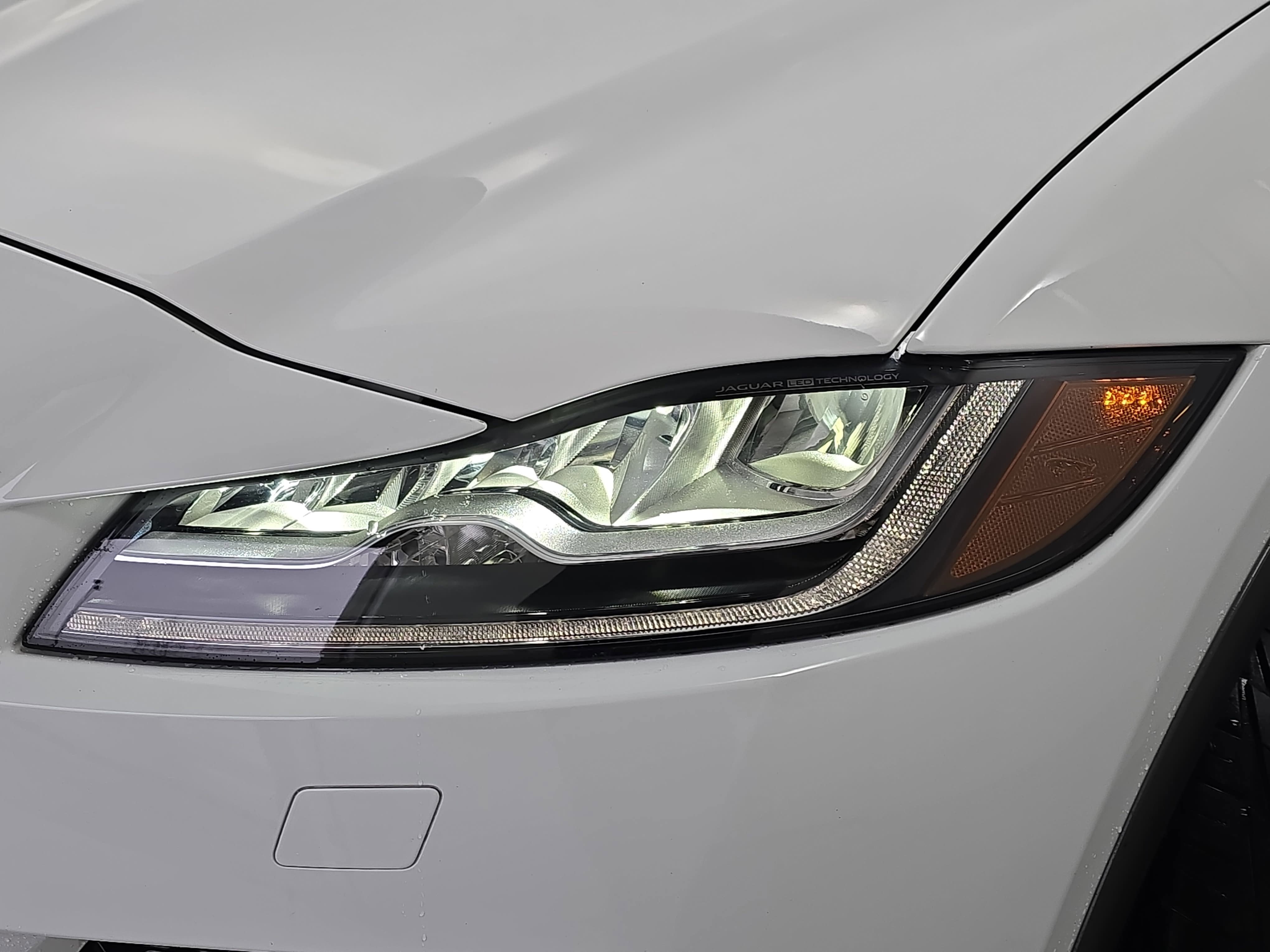 2020 Jaguar F-PACE SVR