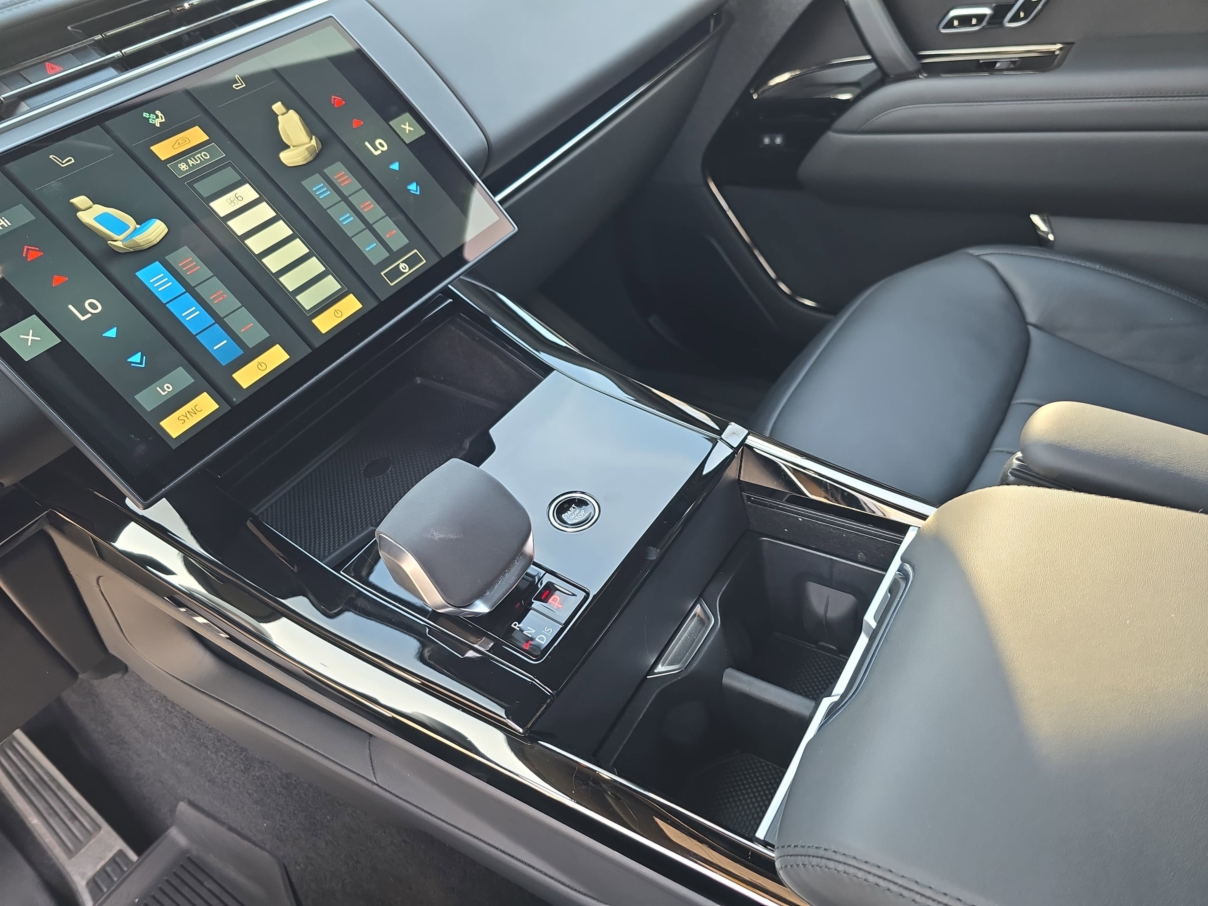 2025 Land Rover Range Rover Sport Autobiography