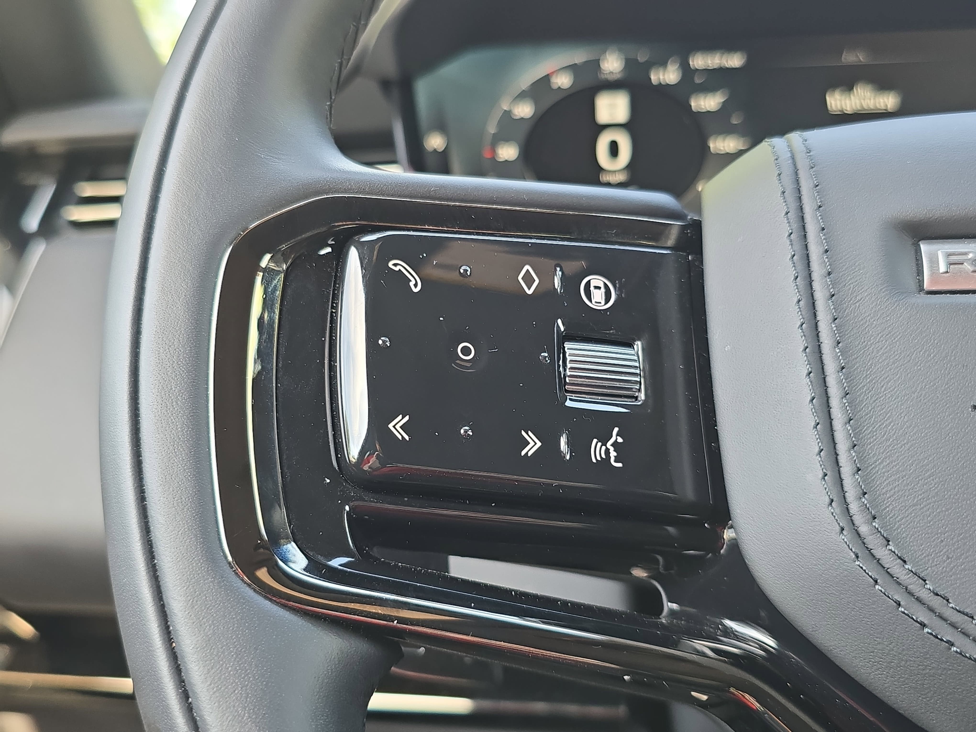 2025 Land Rover Range Rover Sport Dynamic SE