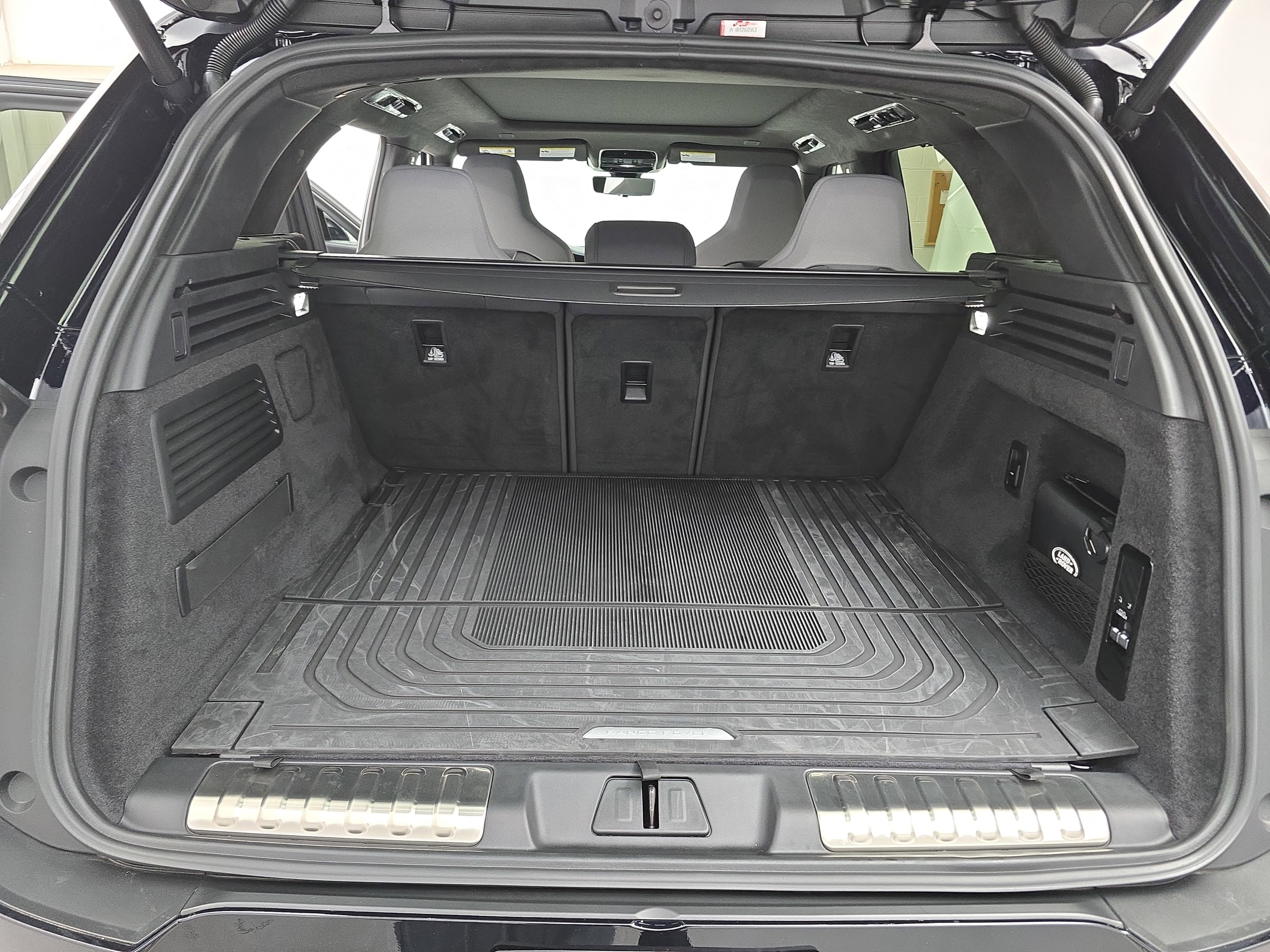 2025 Land Rover Range Rover Sport SV Edition Two