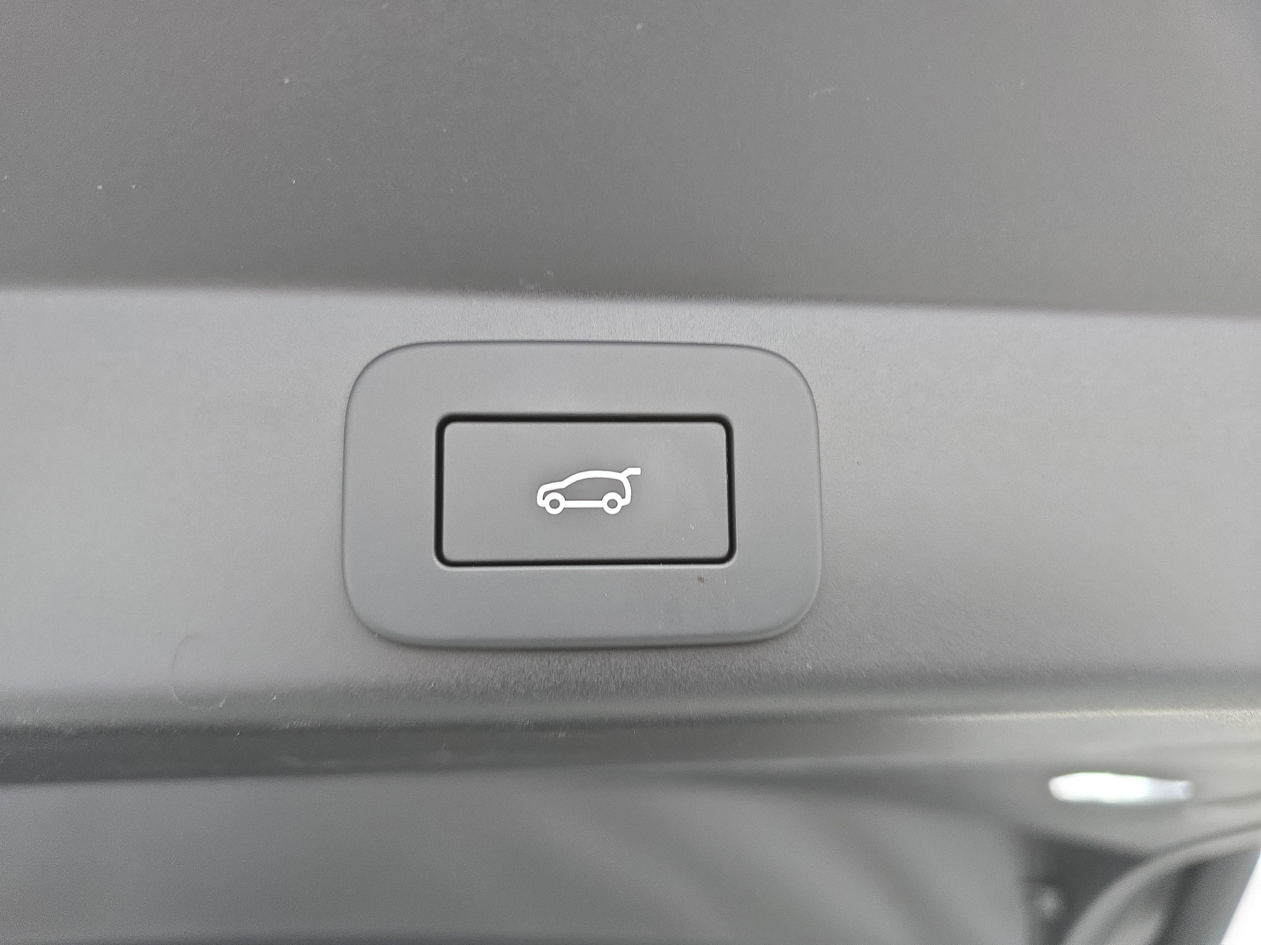 2025 Land Rover Range Rover Sport SV Edition Two