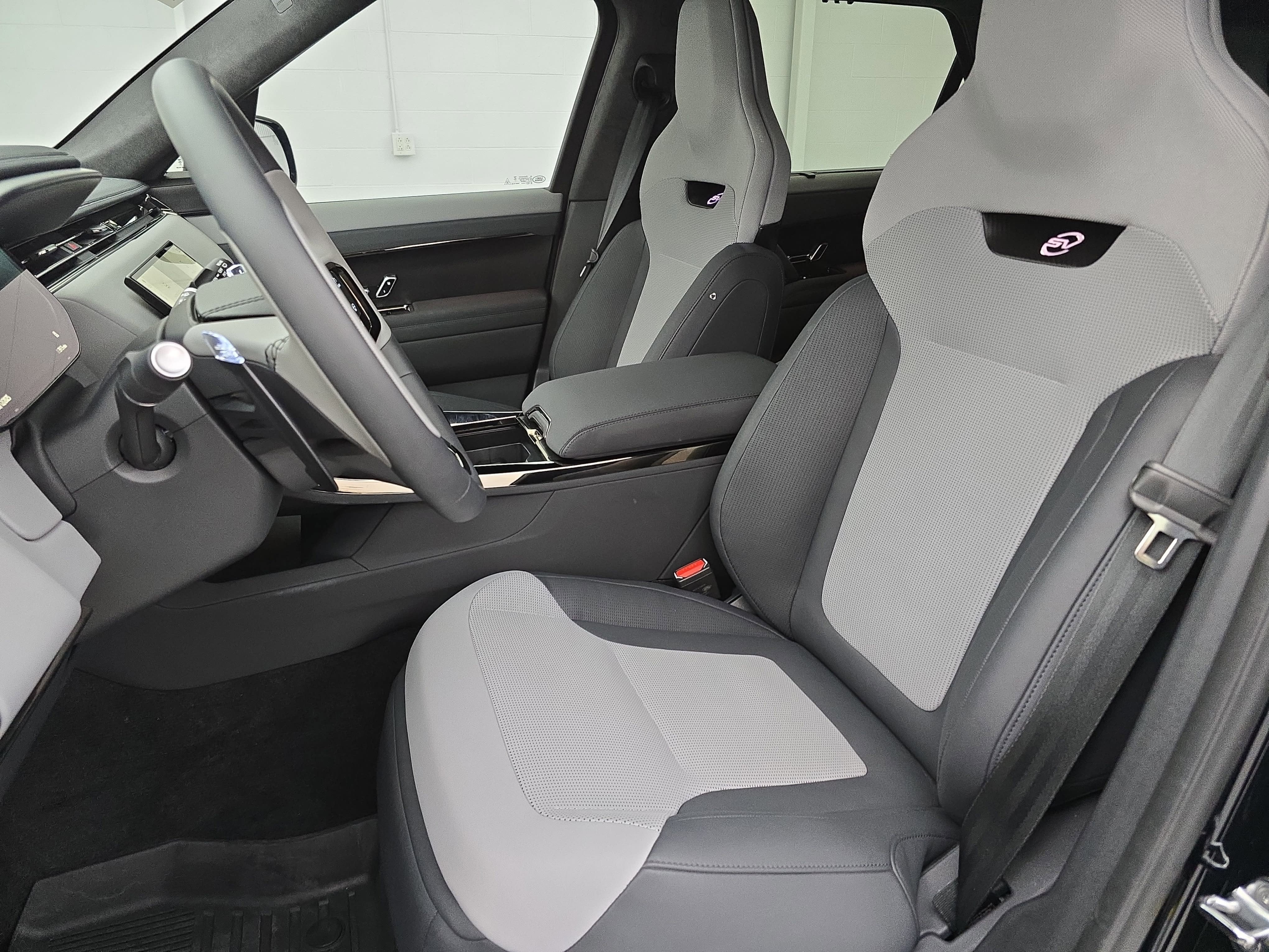 2025 Land Rover Range Rover Sport SV Edition Two