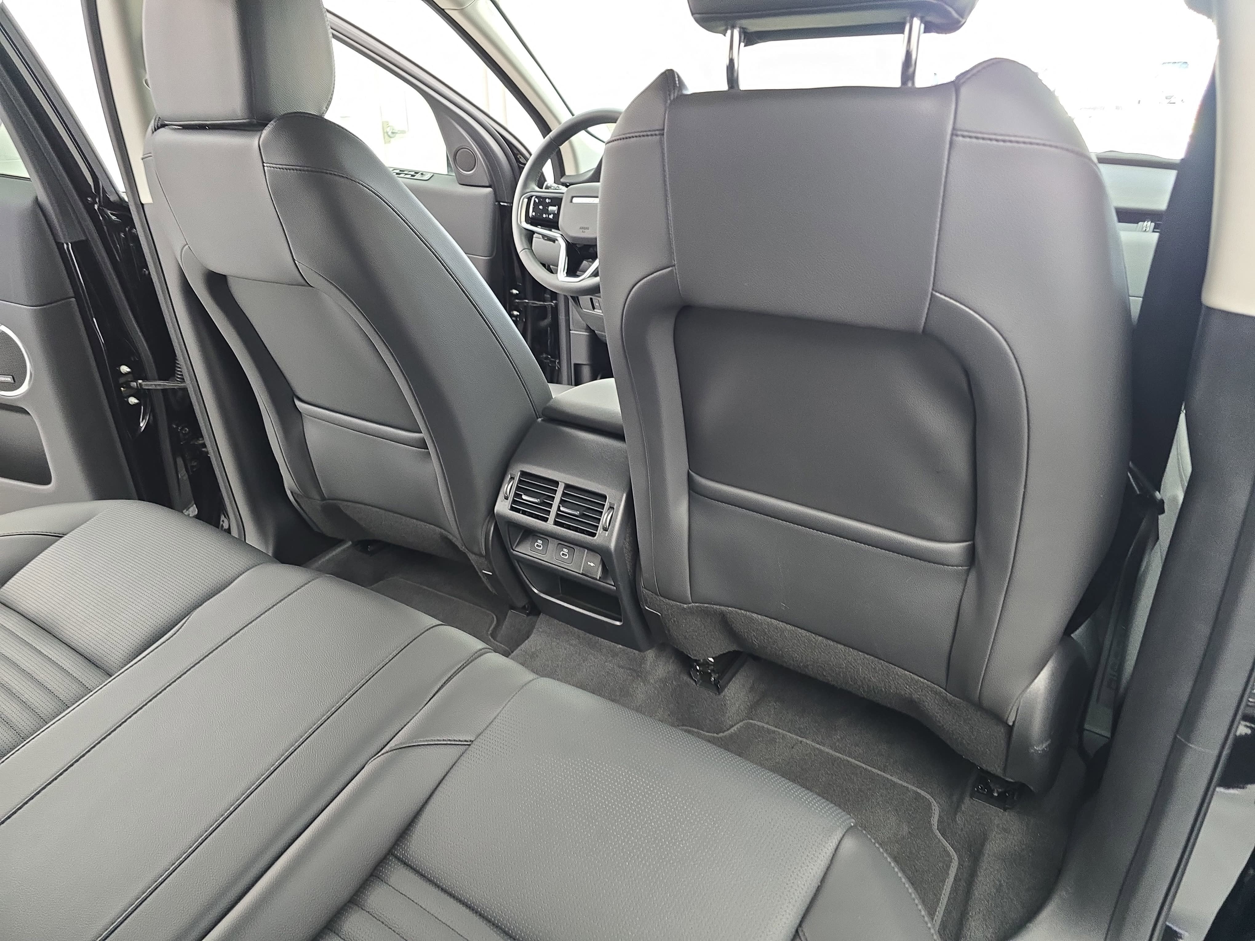 2024 Land Rover Discovery Sport Core S