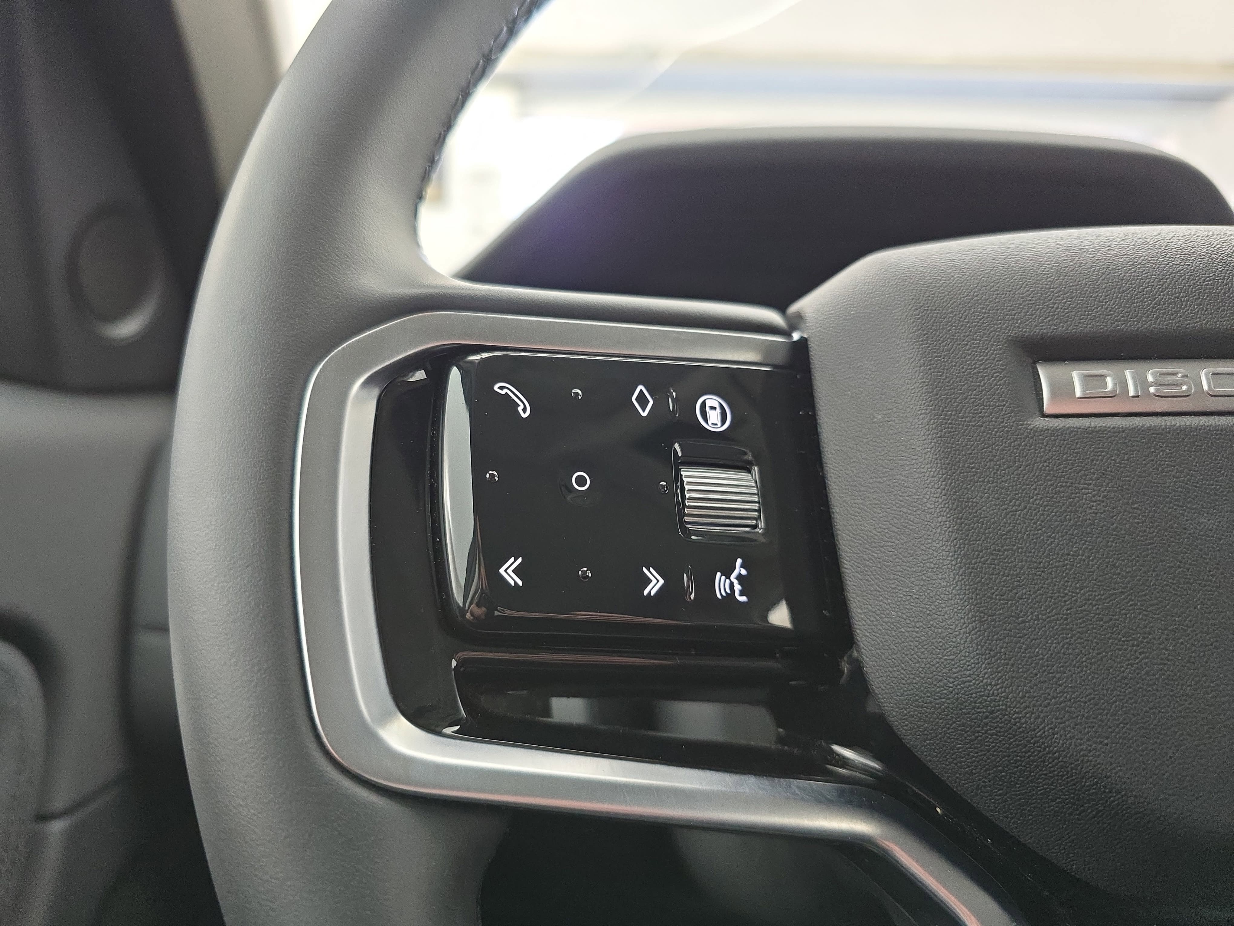 2024 Land Rover Discovery Sport Core S