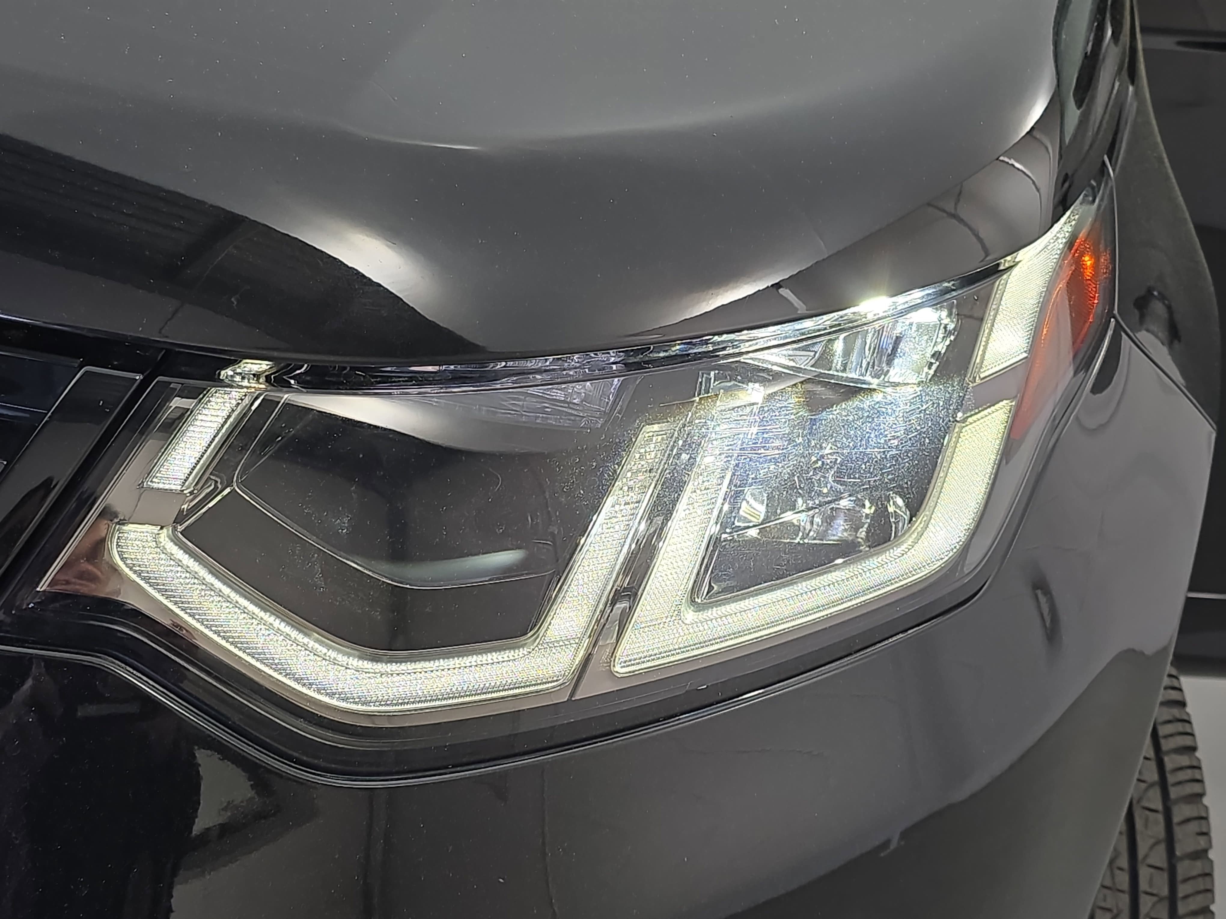 2024 Land Rover Discovery Sport Core S