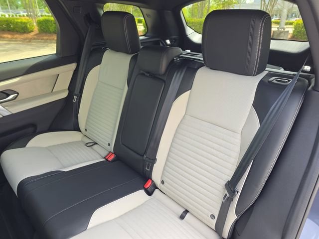 2026 Land Rover Discovery Sport Landmark