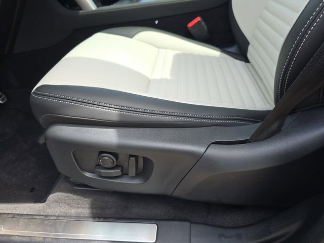 2026 Land Rover Discovery Sport Landmark