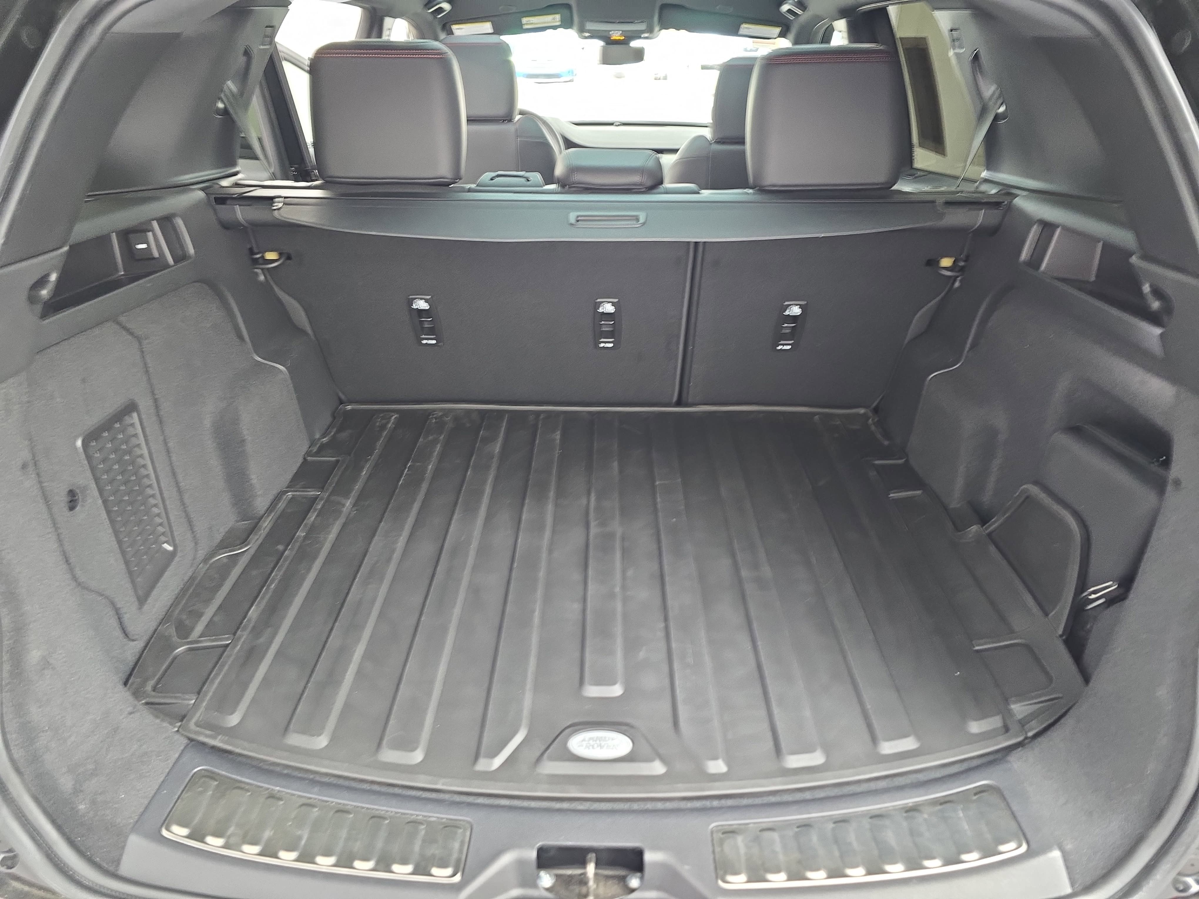 2023 Land Rover Discovery Sport S R-Dynamic