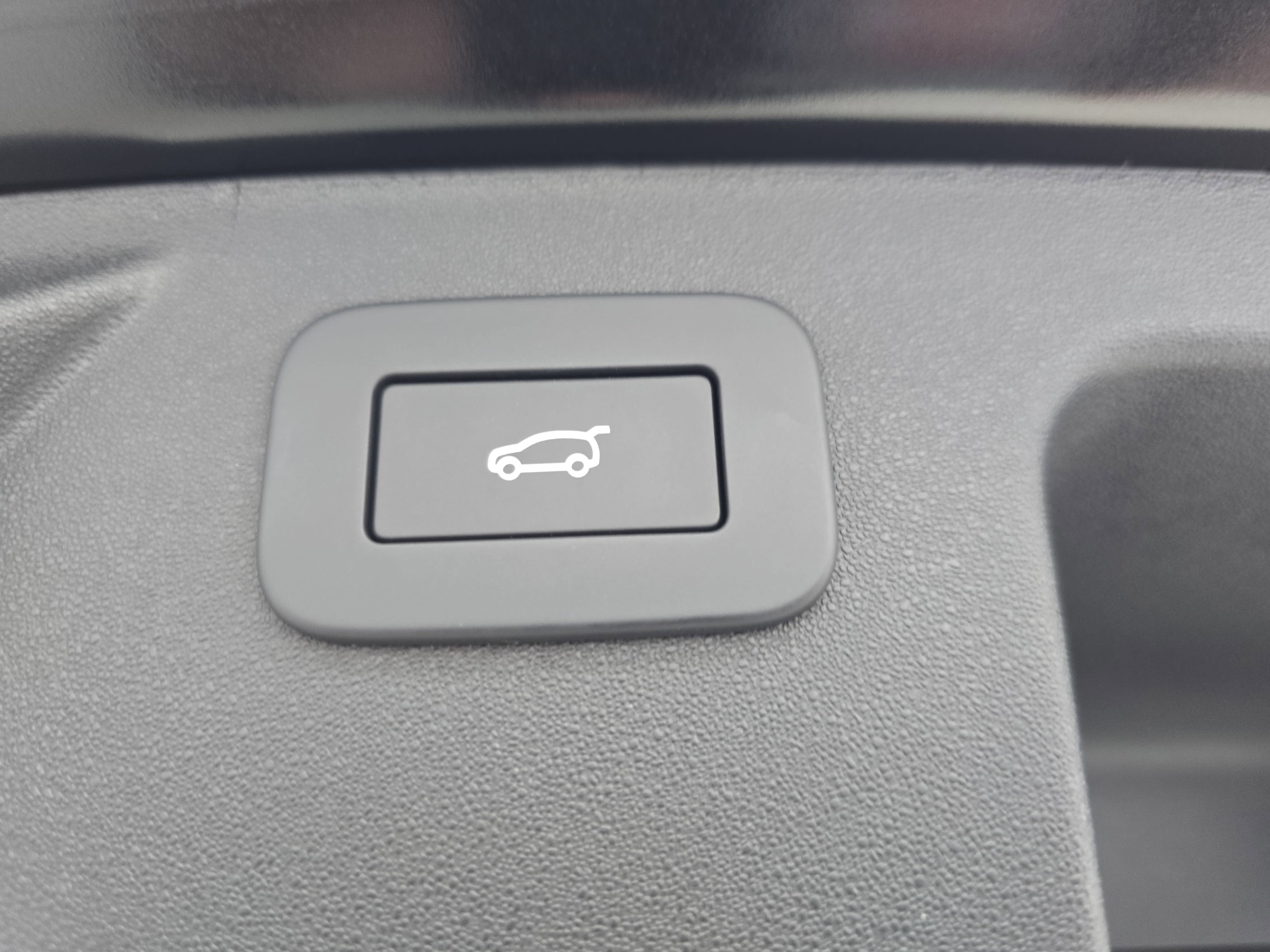 2023 Land Rover Discovery Sport S R-Dynamic