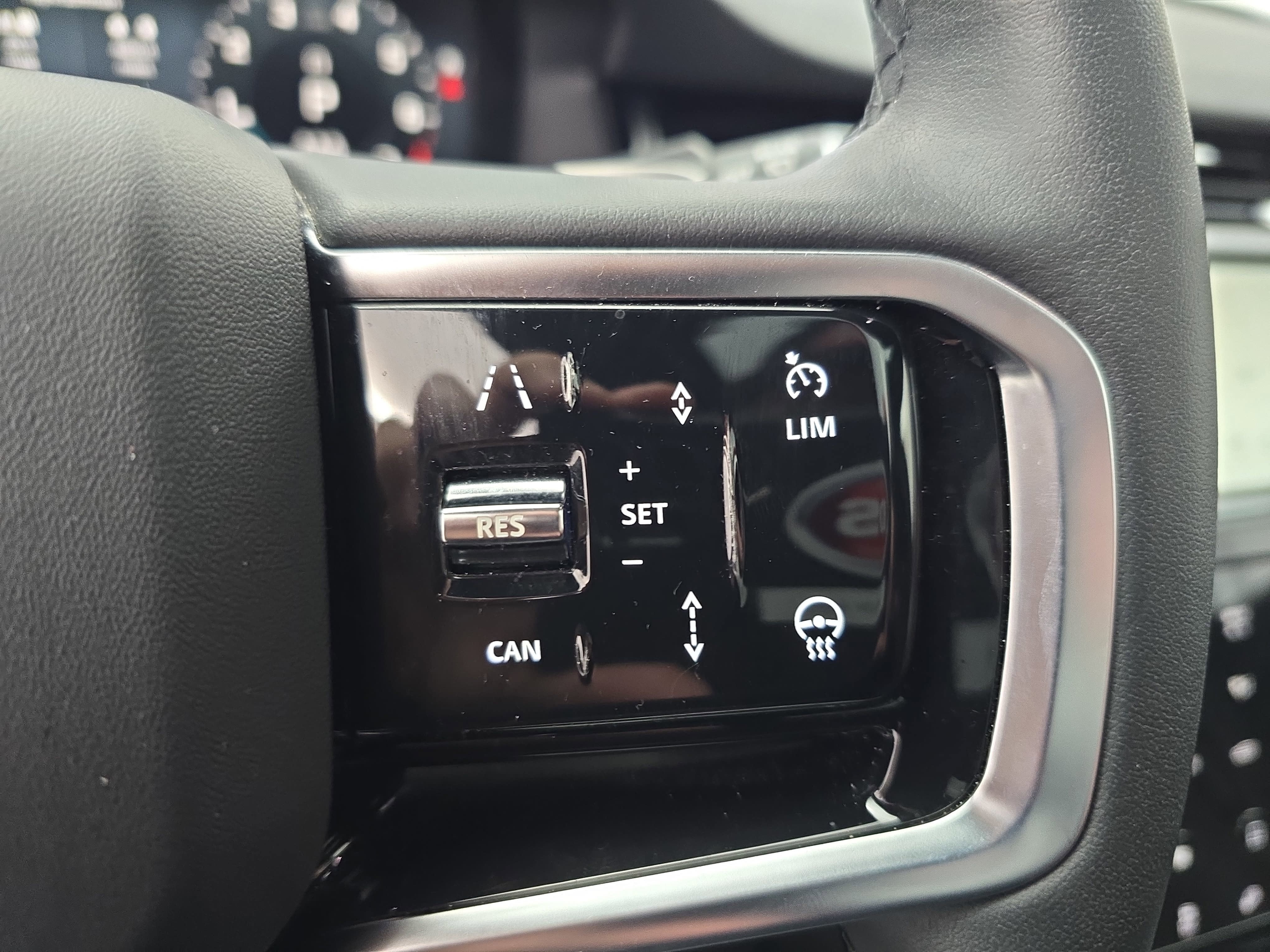 2023 Land Rover Discovery Sport S R-Dynamic