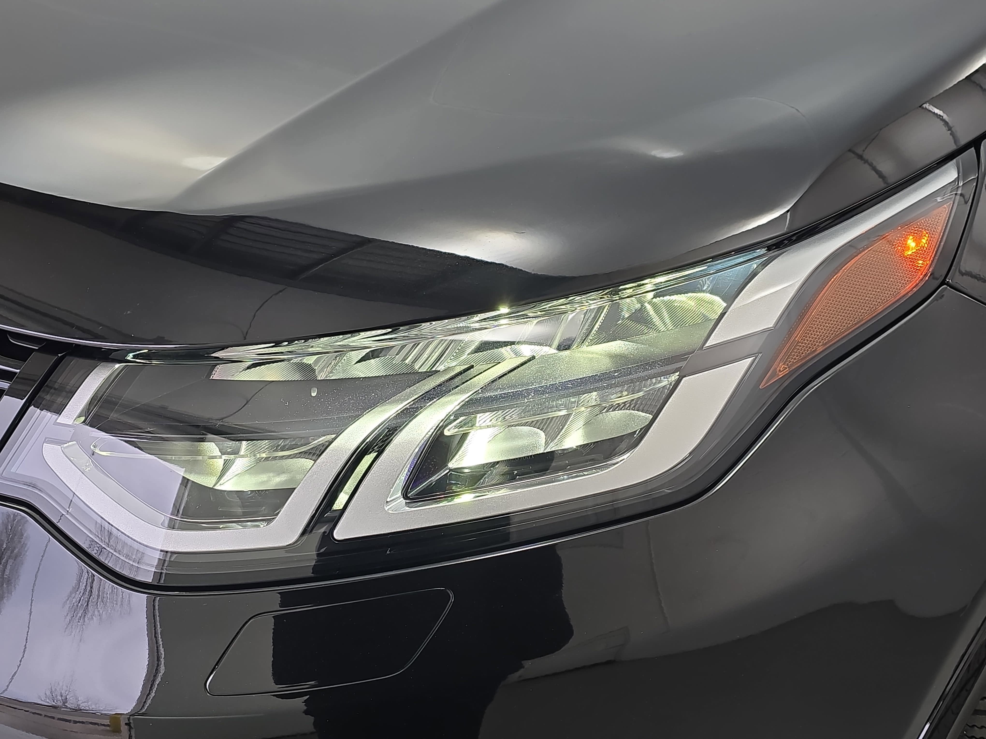 2023 Land Rover Discovery Sport S R-Dynamic