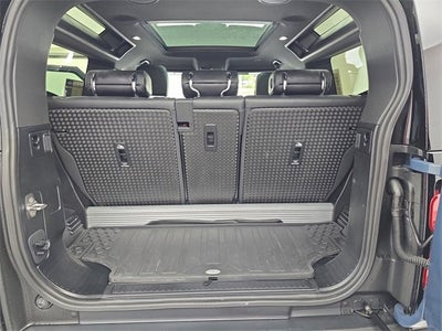 2023 Land Rover Defender X-Dynamic SE