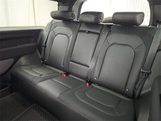 2023 Land Rover Defender X-Dynamic SE