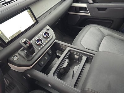 2023 Land Rover Defender X-Dynamic SE