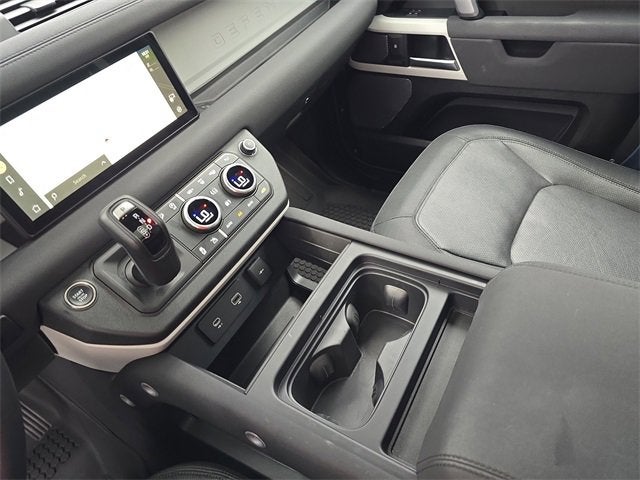 2023 Land Rover Defender X-Dynamic SE
