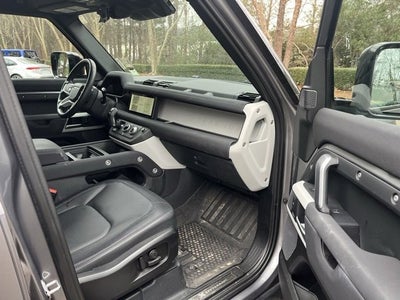 2023 Land Rover Defender X-Dynamic SE